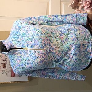 Nwt Medium Lilly Pulitzer Blue and Green Long Sleeve Top